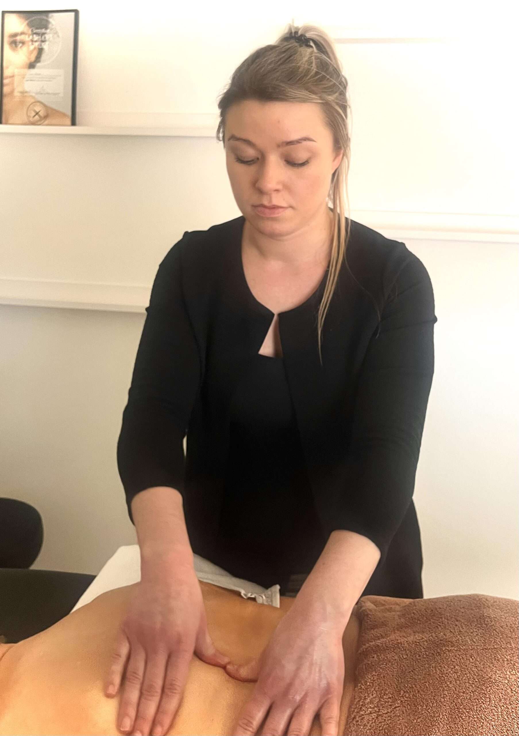 professionel ansigts massage i Frederiksværk